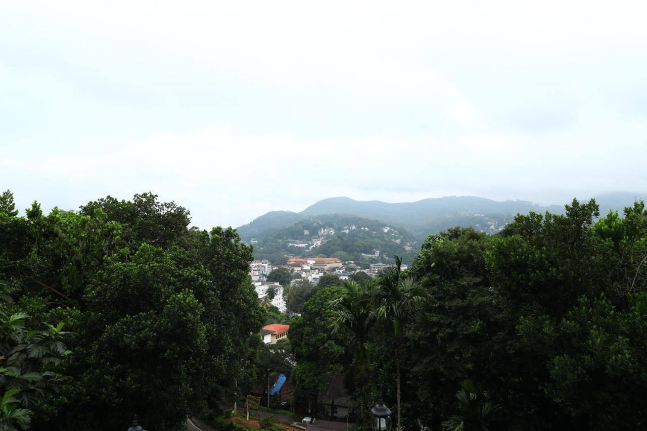 Bpr - Asgiriya ,Kandy Exterior photo